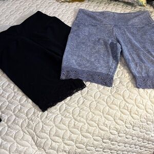 Colsie 2 Pair Casual High Waist stretch Shorts with leg Lace Size Medium